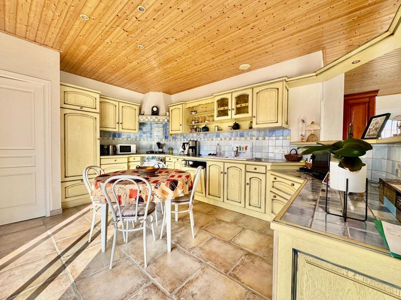 Maison - 111 m² - 4 pièces