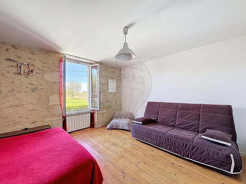 Maison en pierre - 266 m² - 6 pièces