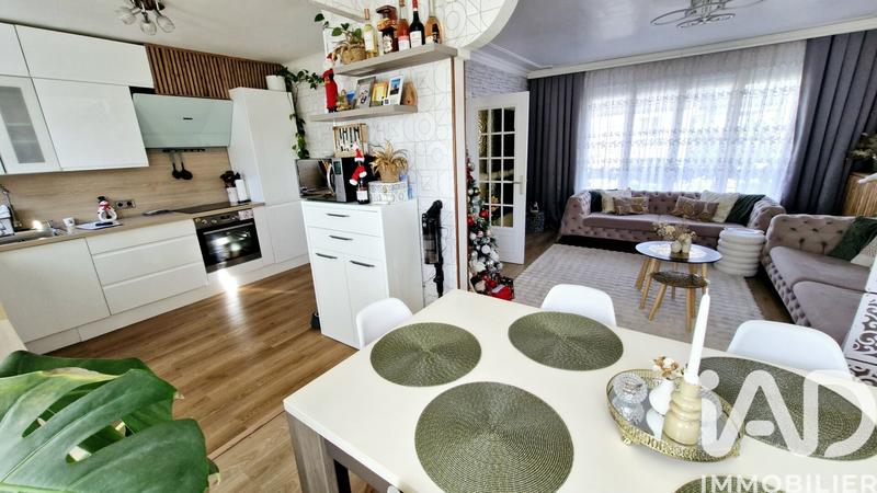 Maison - 114 m² - 6 pièces