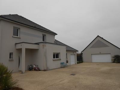 Villa - 163 m² - 6 pièces