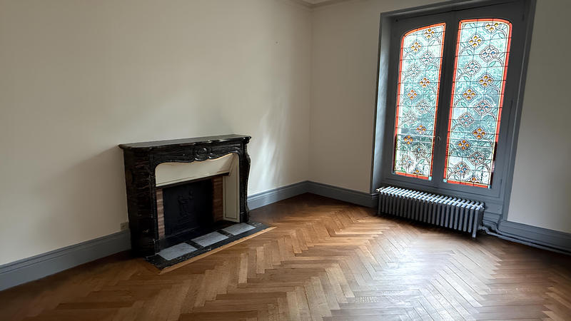 Maison - 316 m² - 11 pièces