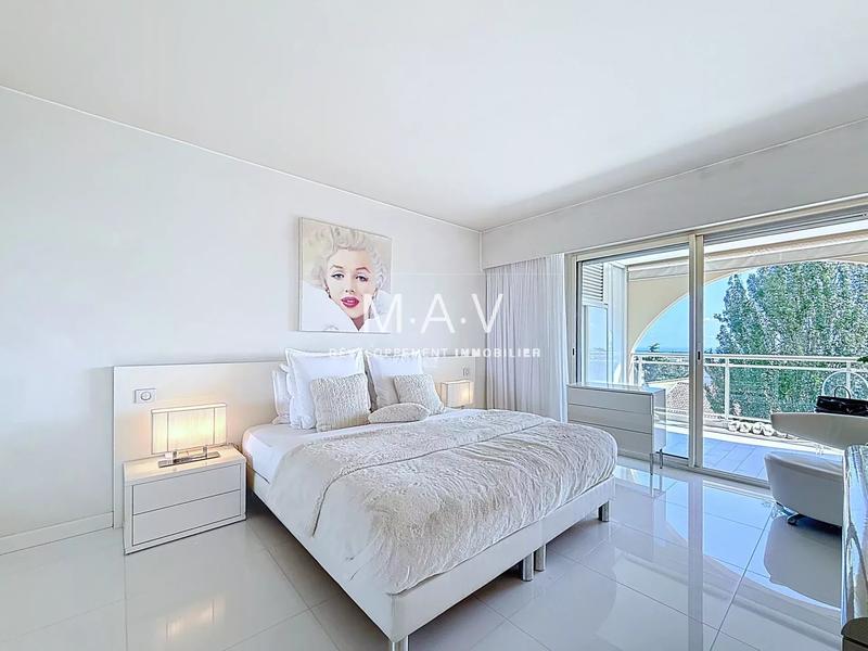 Appartement - 123 m² - 4 pièces