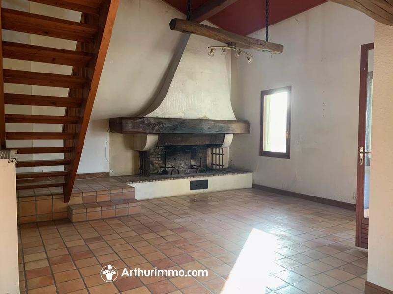 Maison - 145 m² - 5 pièces