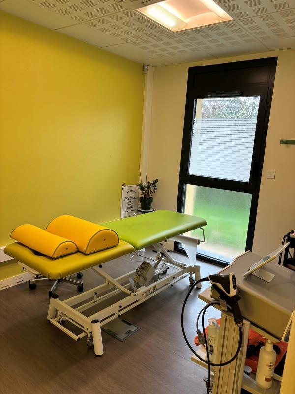 Bureau - 65 m² - 4 pièces