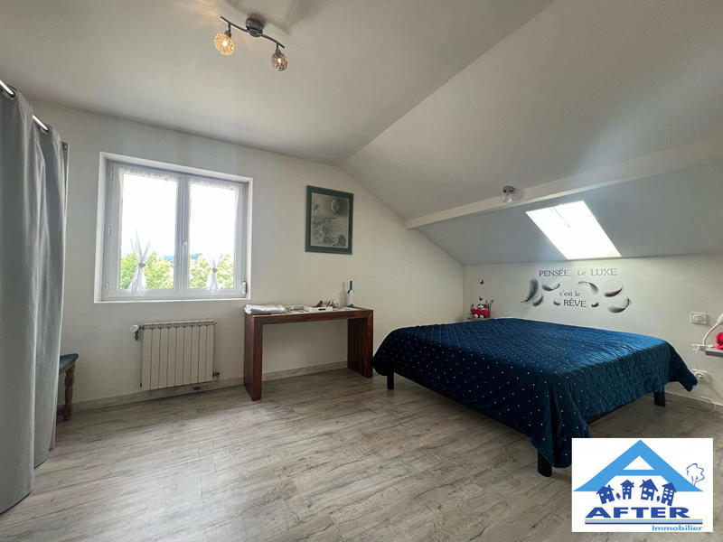 Maison - 145 m² - 12 pièces