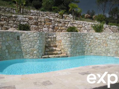 Villa - 186 m² - 6 pièces