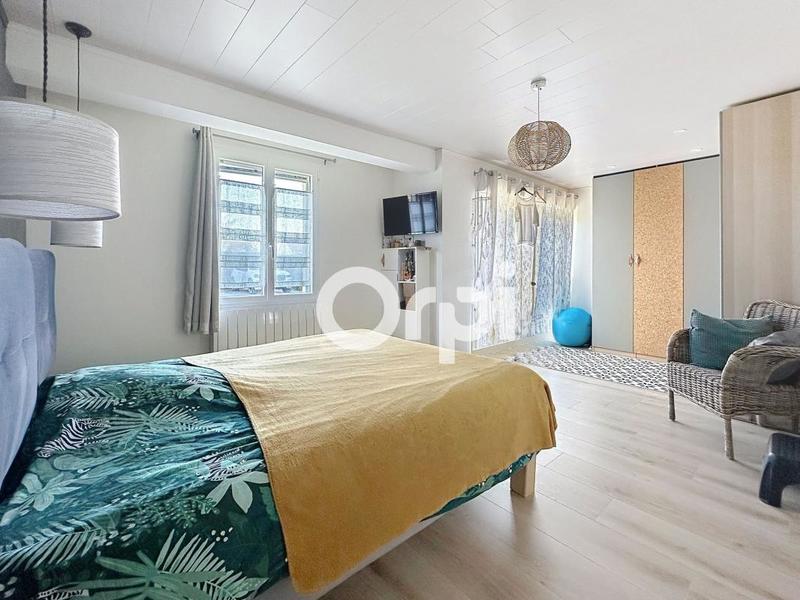 Maison - 145 m² - 6 pièces