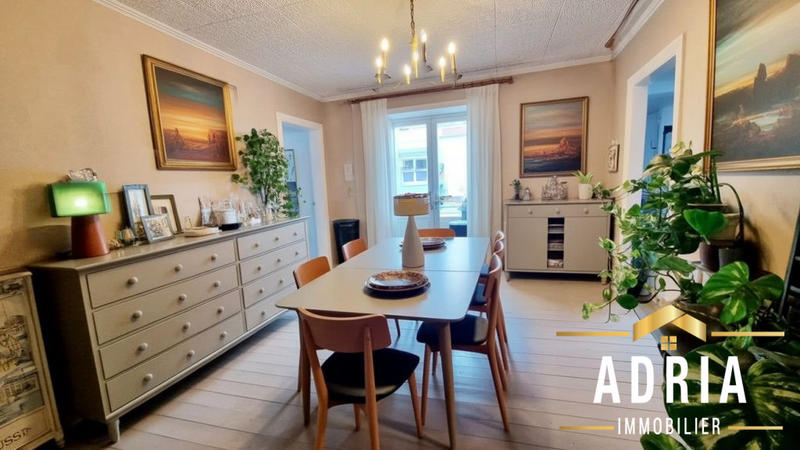 Maison - 84 m² - 5 pièces