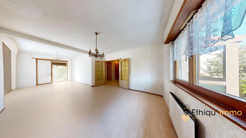 Maison - 117 m² - 6 pièces