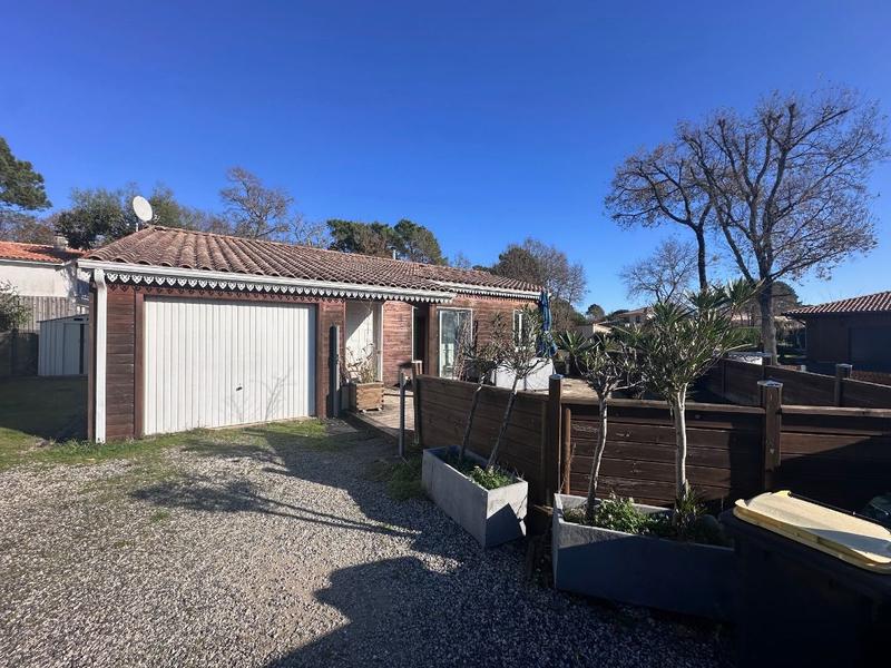 Maison - 80 m² - 3 pièces