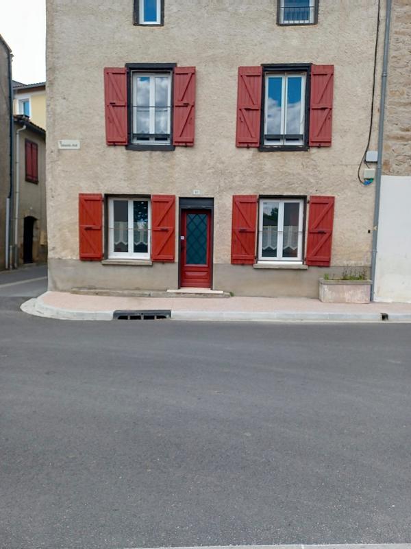 Maison - 98 m² - 4 pièces