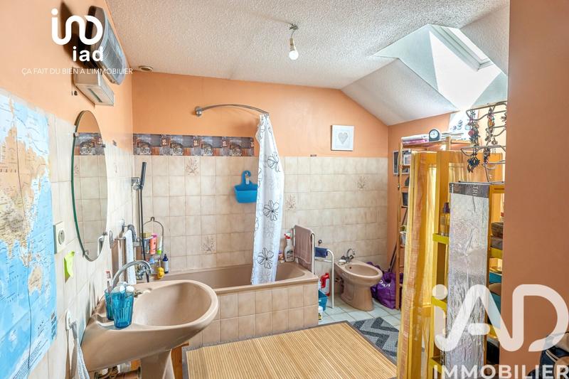 Maison - 94 m² - 4 pièces