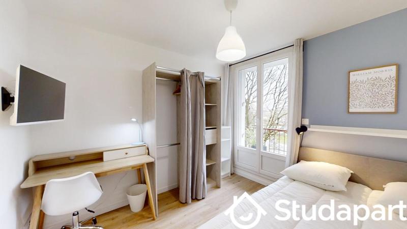 Chambre - 12 m² - 1 pièce