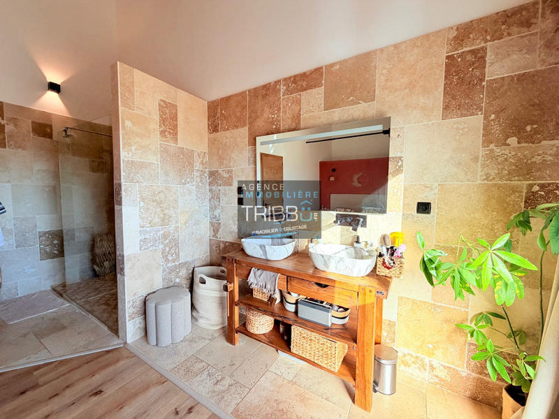 Mas - 160 m² - 4 pièces