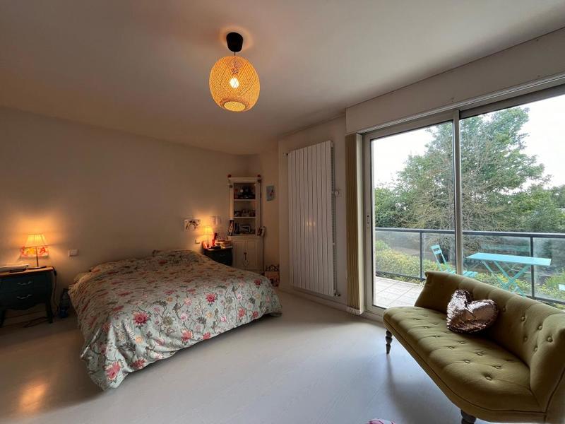 Maison - 208 m² - 7 pièces