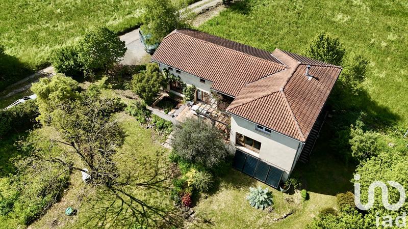 Maison de village - 205 m² - 7 pièces