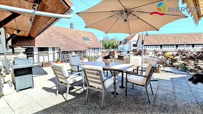 Maison - 250 m² - 4 pièces