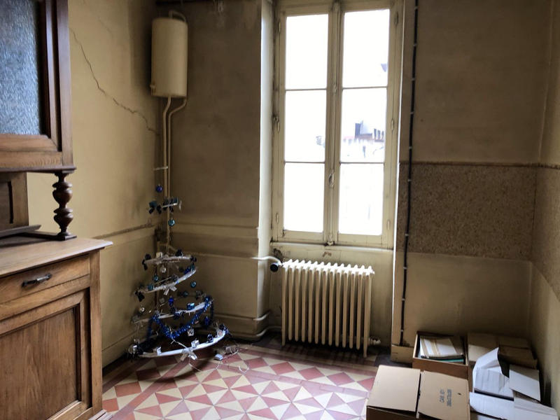 Maison - 250 m² - 11 pièces