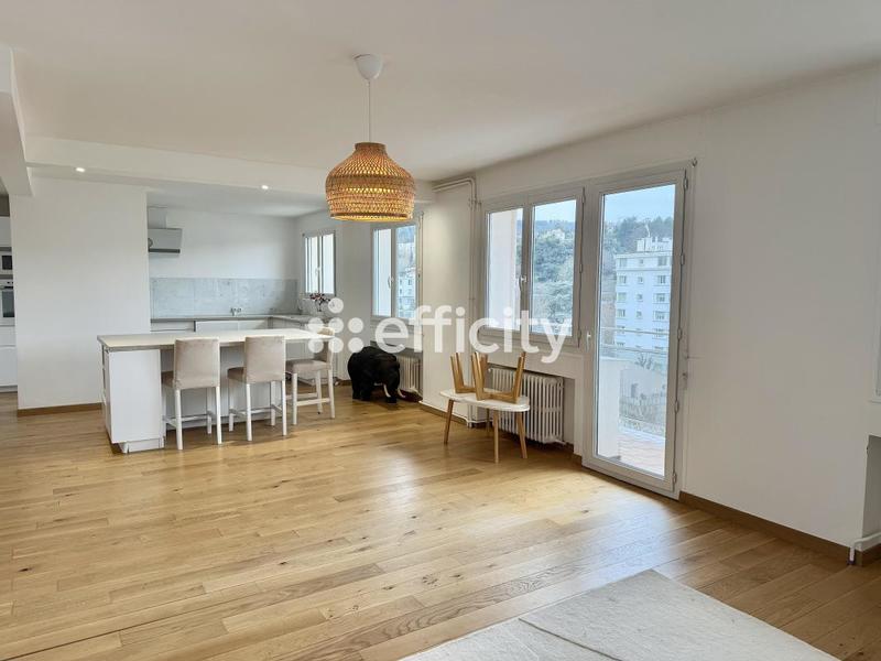 Appartement - 89 m² - 3 pièces