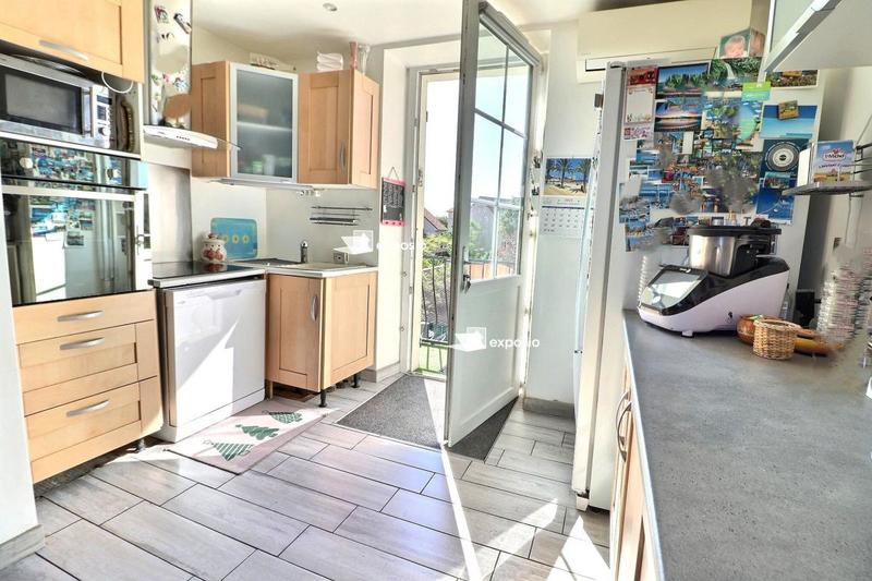 Maison de ville - 93 m² - 4 pièces