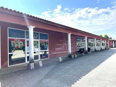 Local commercial - 94 m²