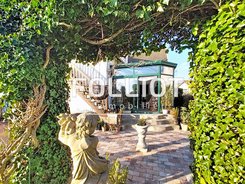 Maison - 155 m² - 10 pièces