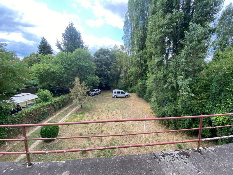 Maison - 137 m² - 6 pièces