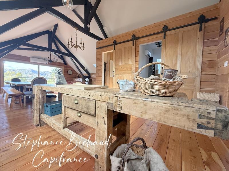 Maison - 169 m² - 6 pièces