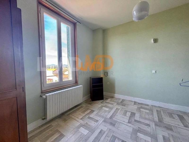 Maison - 88 m² - 4 pièces
