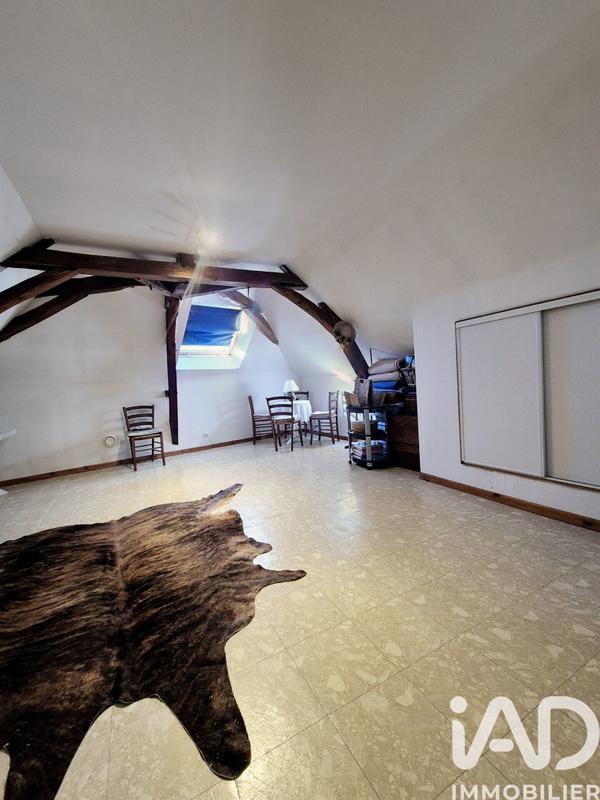 Maison - 192 m² - 9 pièces