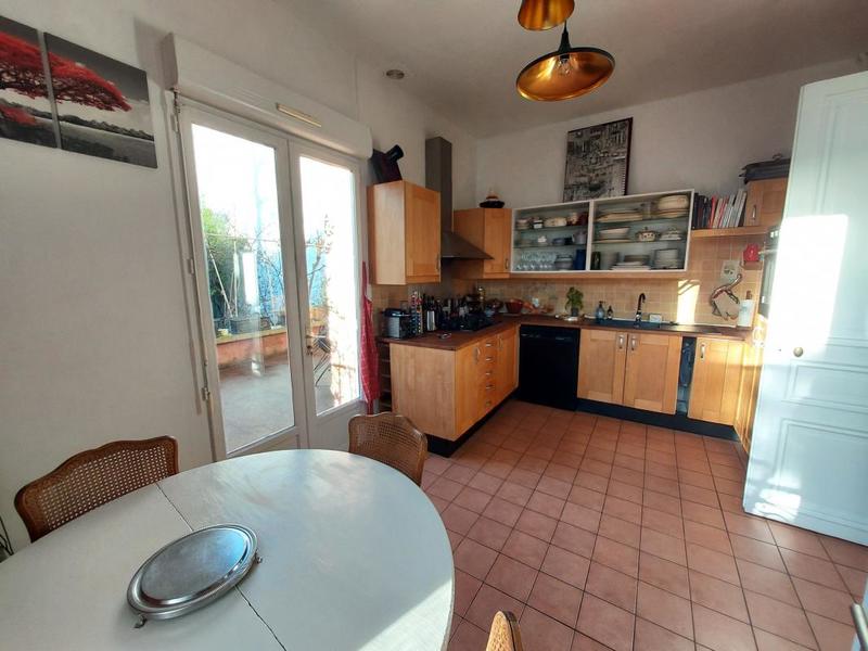 Maison - 200 m² - 5 pièces