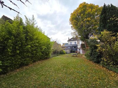 Maison d'architecte - 172 m² - 8 pièces