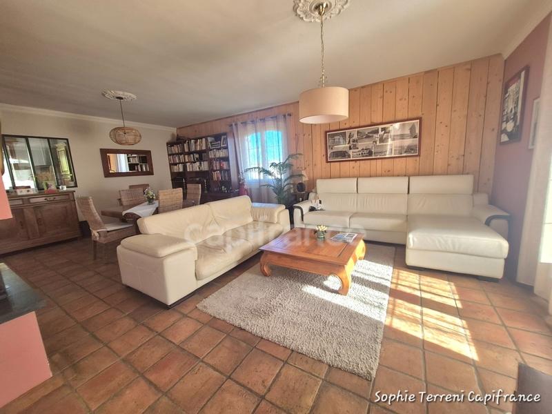 Maison - 126 m² - 5 pièces