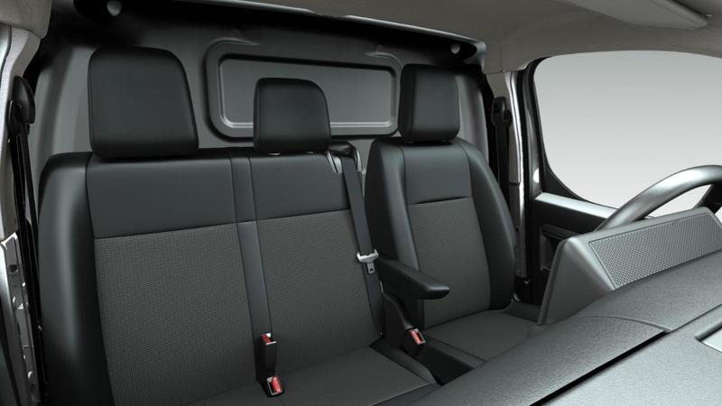 Opel Vivaro Fourgon Electrique -E Fgn Taille Xl 100 Kw Batterie 75 Kwh