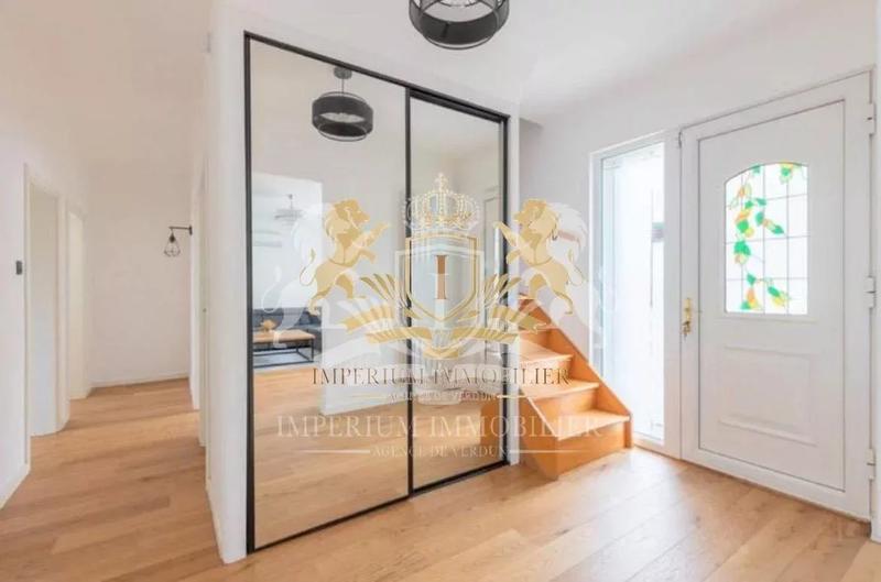 Maison - 140 m² - 7 pièces