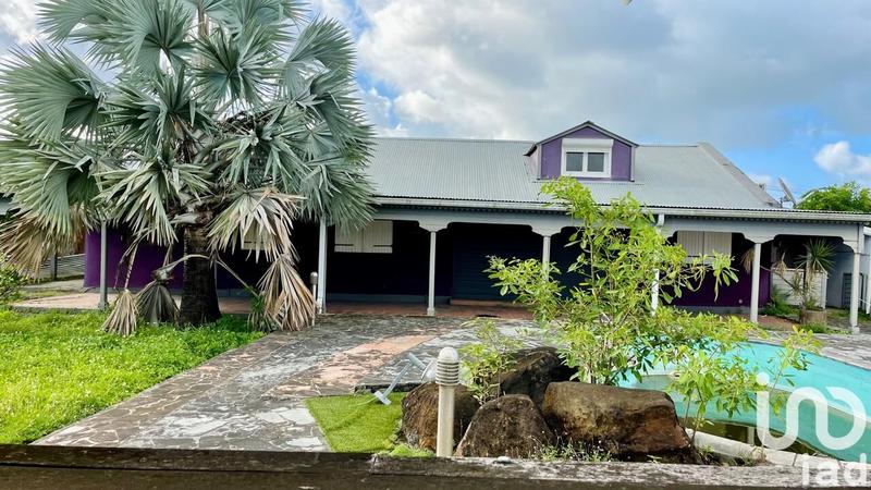 Maison - 244 m² - 6 pièces