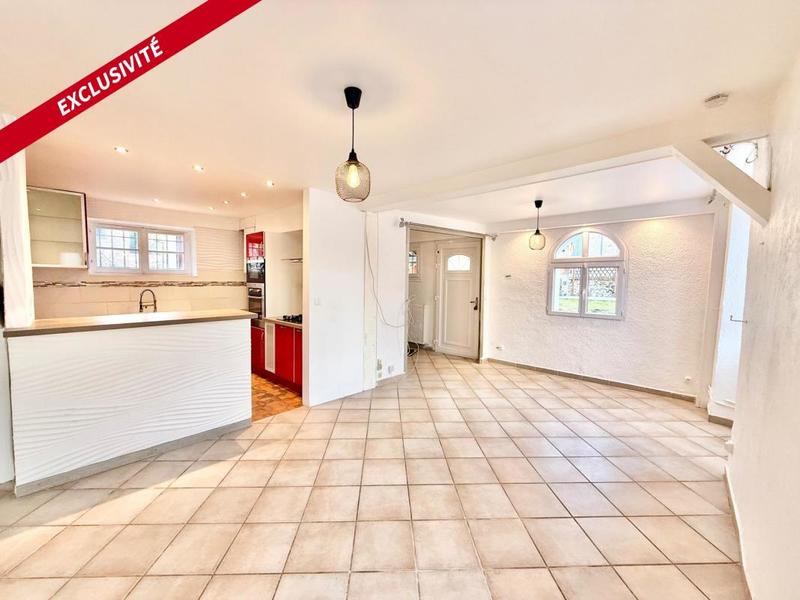 Maison - 105 m² - 5 pièces