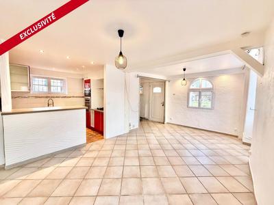 Maison - 105 m² - 5 pièces