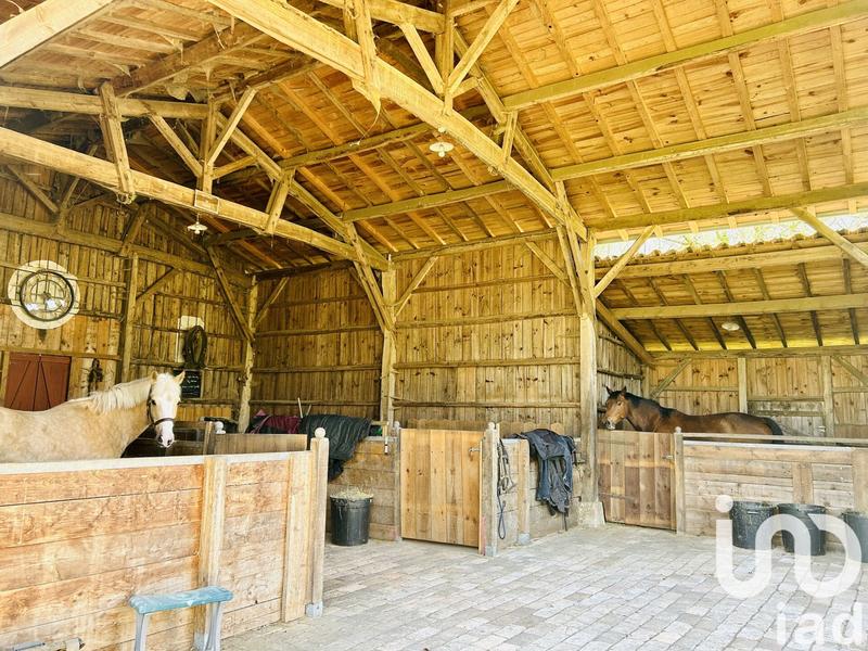 Maison - 205 m² - 6 pièces