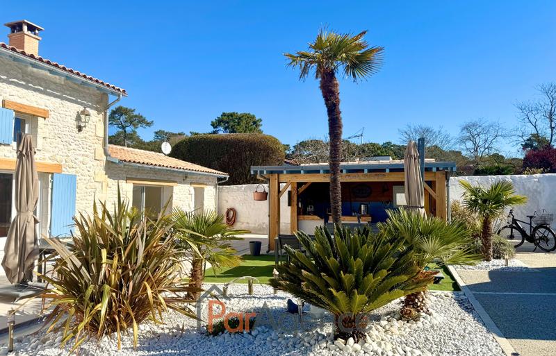 Maison - 189 m² - 6 pièces