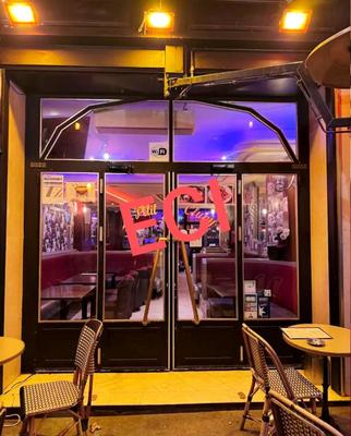 Fonds de commerce - 120 m²