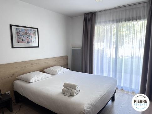 Studio - 25 m² - 1 pièce