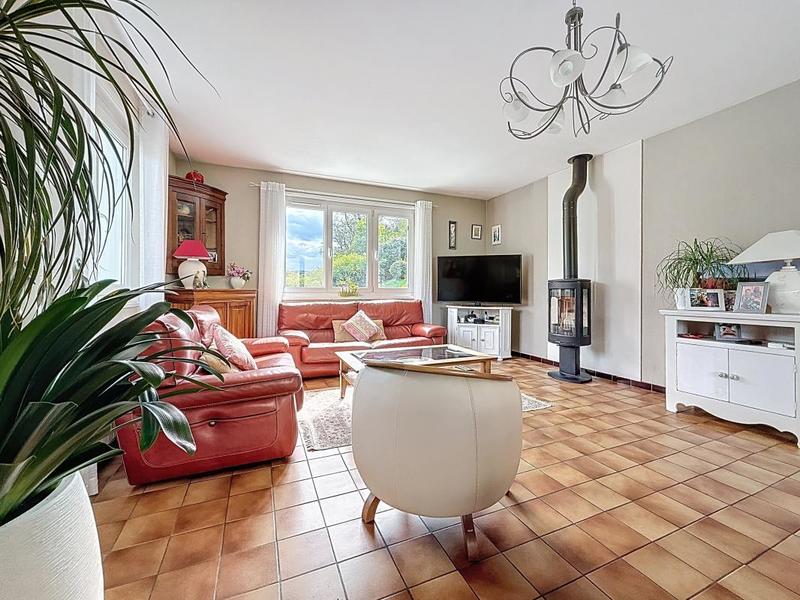 Maison - 108 m² - 4 pièces