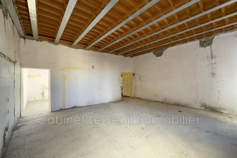 Maison - 300 m² - 14 pièces