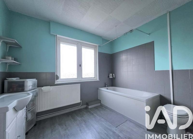 Maison - 95 m² - 5 pièces