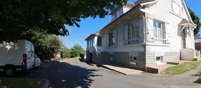 Maison - 158 m² - 7 pièces