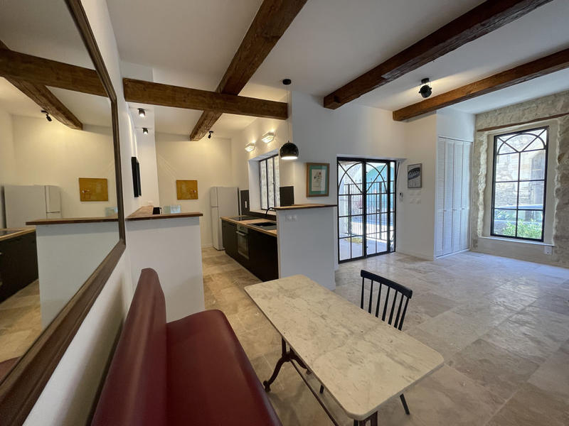 Maison en pierre - 130 m² - 5 pièces