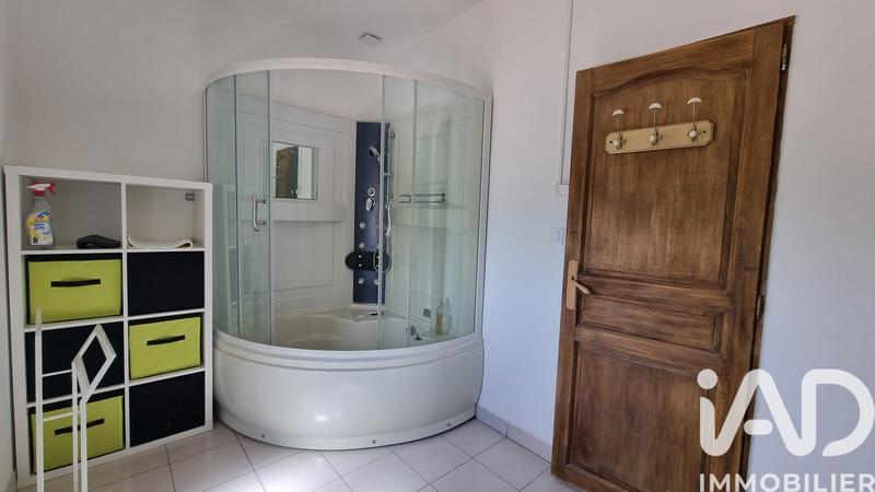 Maison - 200 m² - 6 pièces