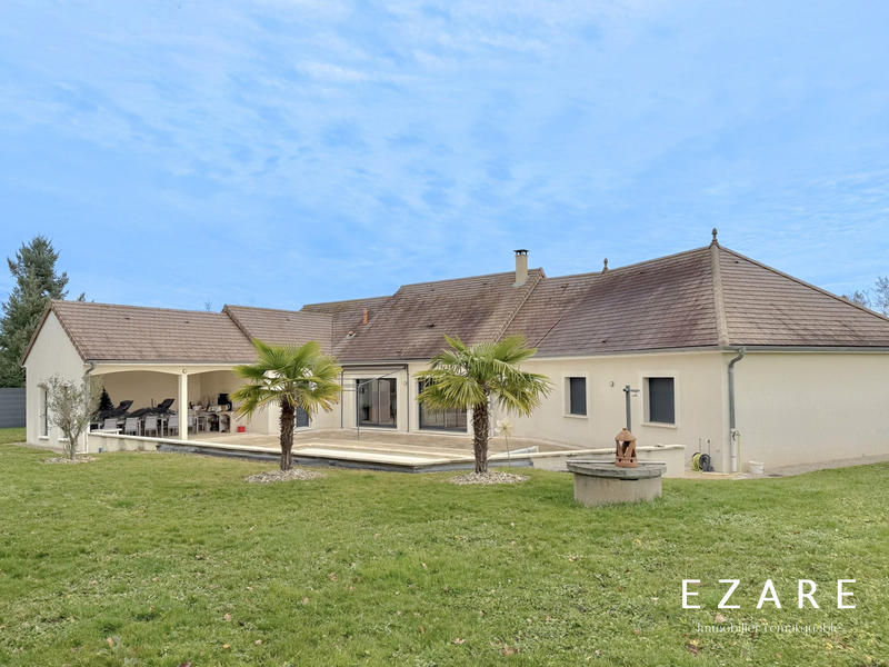 Maison - 174 m² - 6 pièces