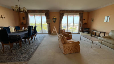 Appartement - 154 m² - 5 pièces